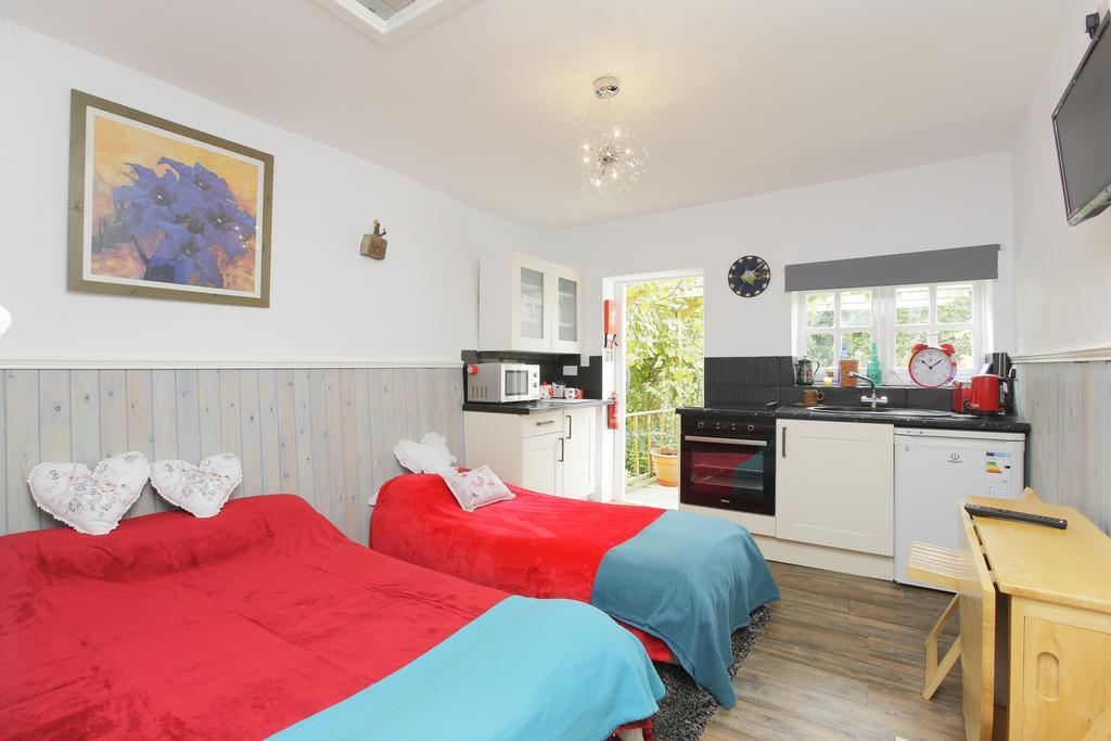 The Bridge Street Historic Guest House Lavenham Room photo